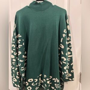 Women’s Green Leopard Print Turtleneck Sweater